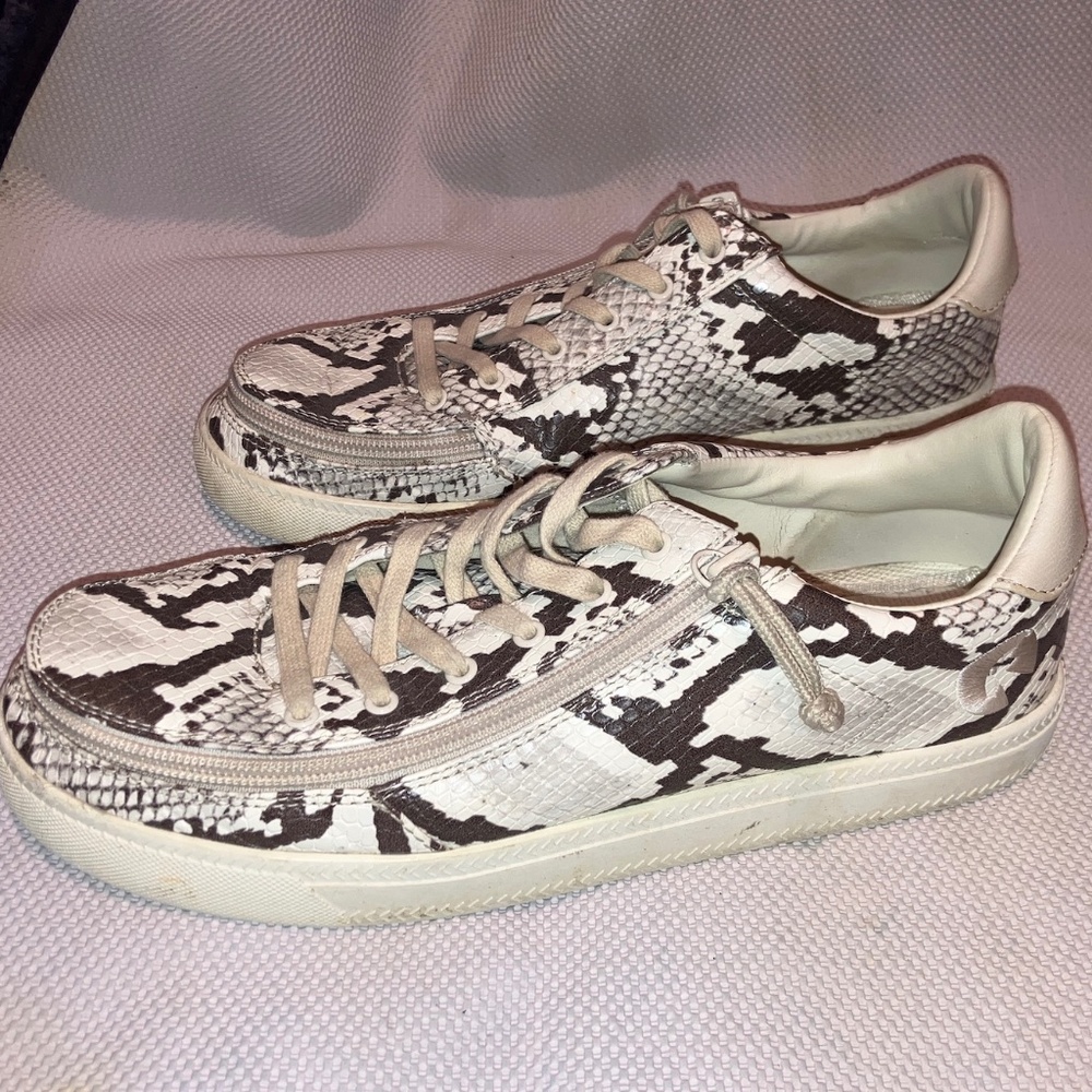 Billy Footwear Women's Snakeskin Classic Lowtop Sneaker
